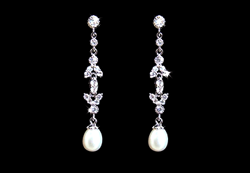 آویز مروارید اشکی